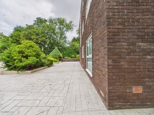 Photo 10- click for photo gallery